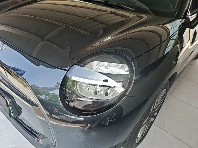 MINI Cooper — Фото автомобиля 23