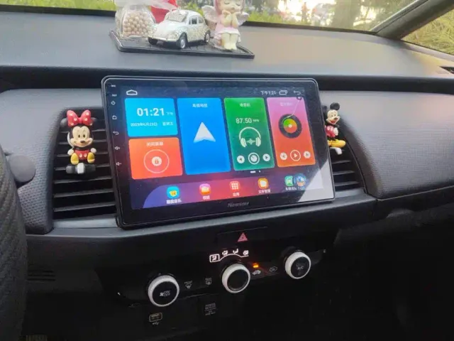 Honda Fit — Фото автомобиля 13