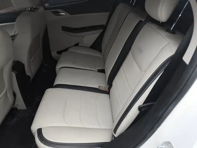 BYD Yuan Pro — Фото автомобиля 13