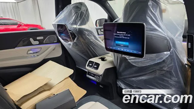 Mercedes-Benz GLS-Class — Фото автомобиля 14