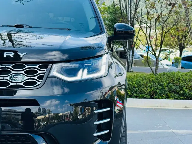 Land Rover Discovery Sport — Фото автомобиля 6