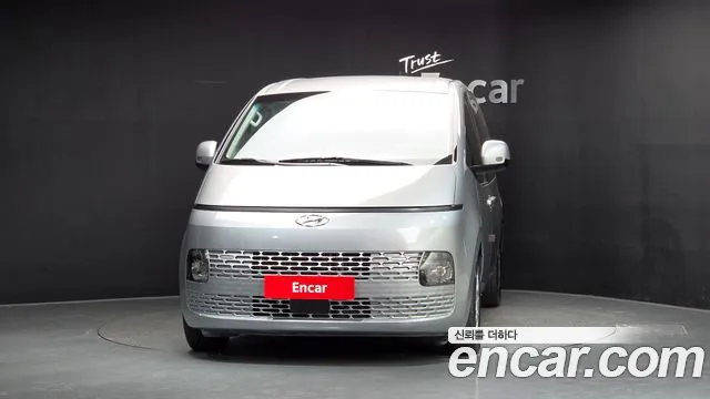 Hyundai Staria — Фото автомобиля 3