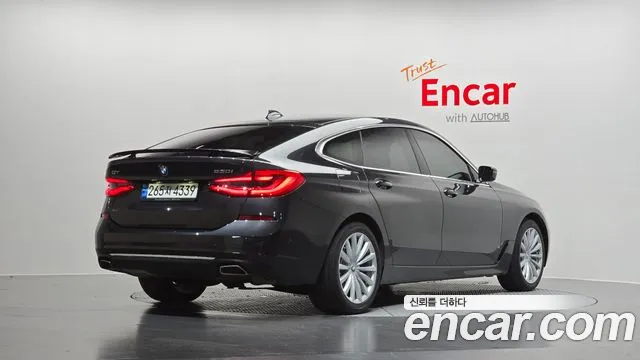 BMW Gran Turismo — Фото автомобиля 2