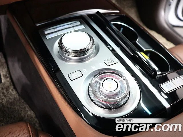 Genesis G80 Бензин 2.5 турбо AWD — Фото автомобиля 12
