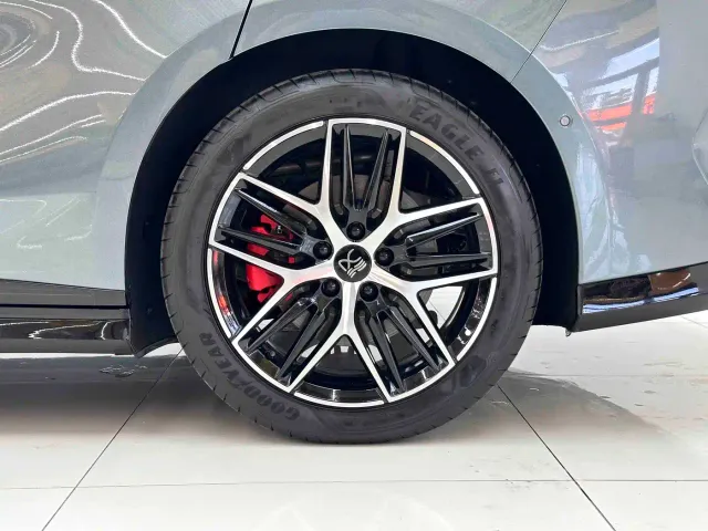 BYD Han L — Фото автомобиля 8