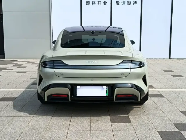 Xiaomi SU7 — Фото автомобиля 3