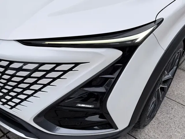 Changan UNI-T — Фото автомобиля 5