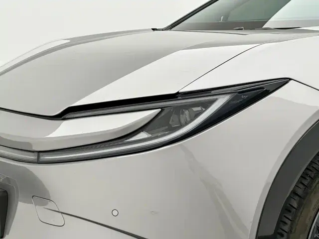 Toyota bZ5 — Фото автомобиля 27