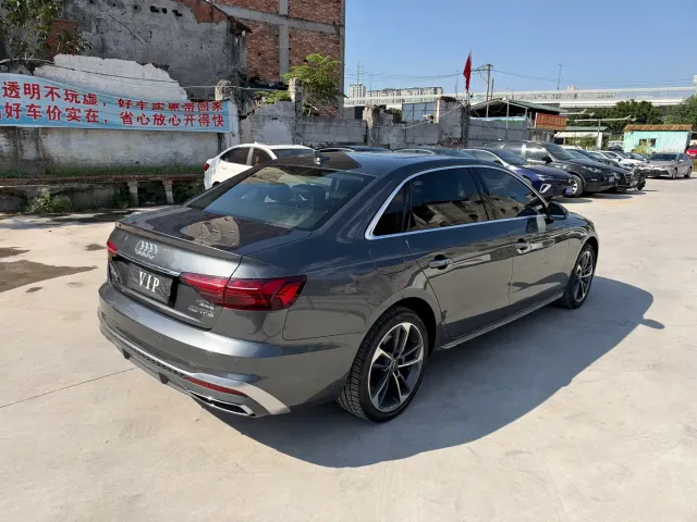 Audi A4L — Фото автомобиля 5
