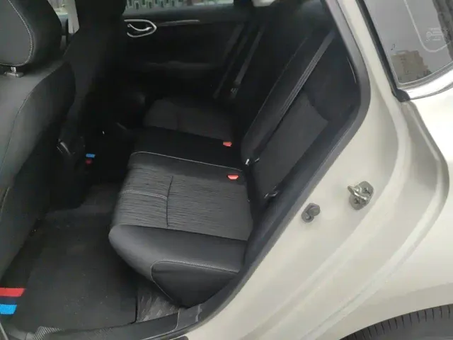 Nissan Sylphy — Фото автомобиля 18