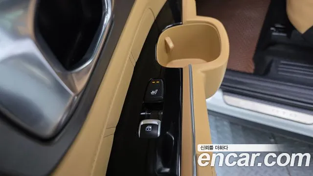Kia Sorento Sorento 4-е поколение Дизель 2.2 2WD — Фото автомобиля 19