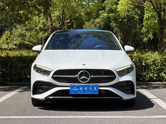 Mercedes-Benz A-Class — Фото автомобиля 2