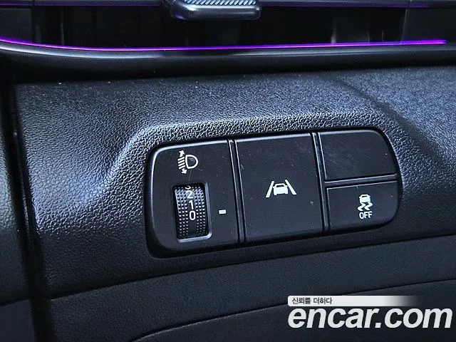 Hyundai AVANTE — Фото автомобиля 15