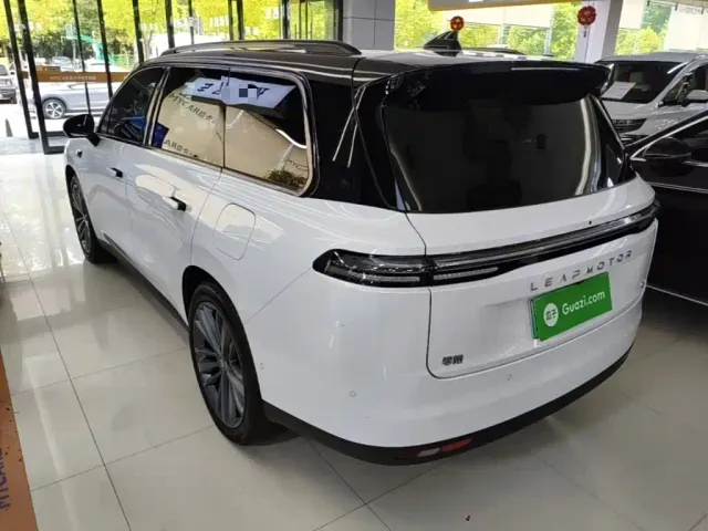 Leapmotor C16 — Фото автомобиля 4