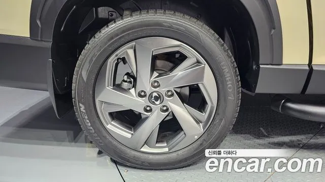 KG_Mobility_Ssangyong Rexton Новый Rexton Sport Khan Дизель 2.2 4WD — Фото автомобиля 5
