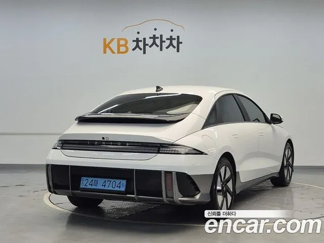 Hyundai Ioniq 6 — Фото автомобиля 3