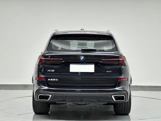 BMW X5 — Фото автомобиля 7
