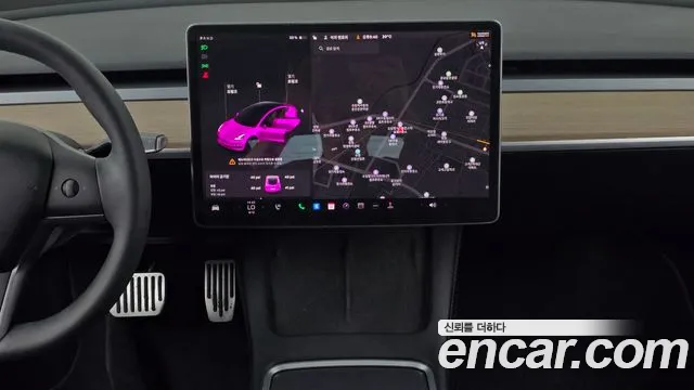 Tesla Model 3 — Фото автомобиля 14