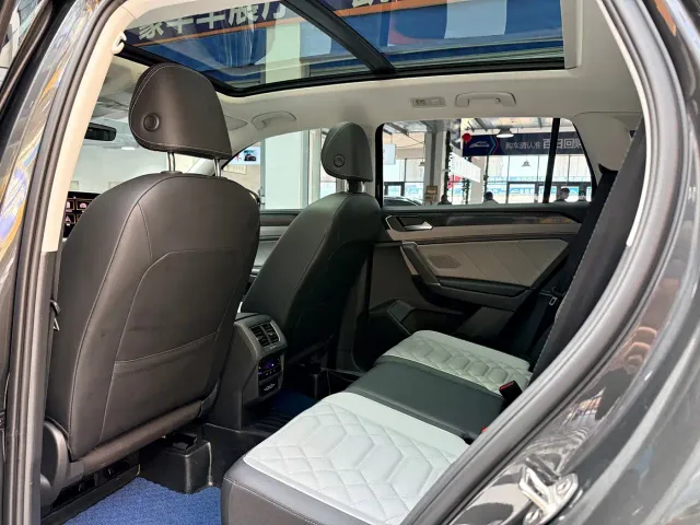 Volkswagen Tayron — Фото автомобиля 13
