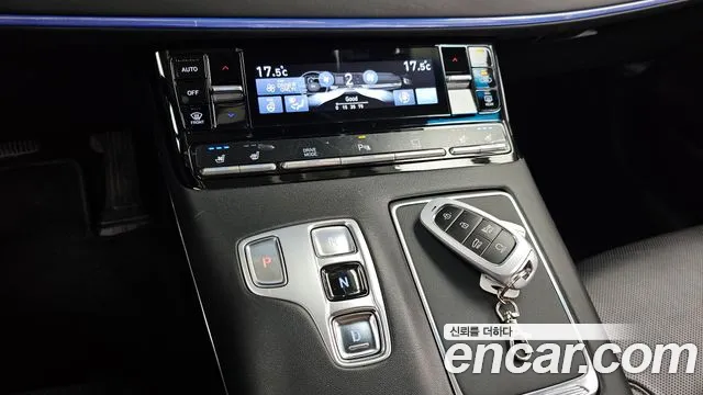 Hyundai Grandeur Grandeur (New) Hybrid — Фото автомобиля 9