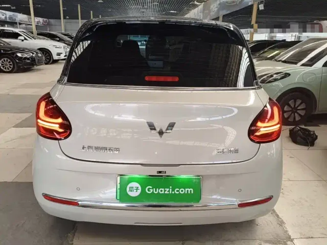 Wuling Bingo — Фото автомобиля 5