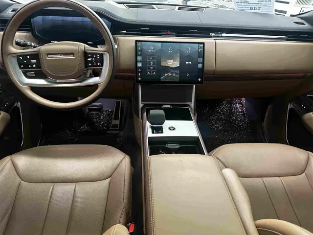 Land Rover Range Rover — Фото автомобиля 14