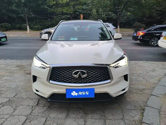 Infiniti QX50 — Фото автомобиля 2