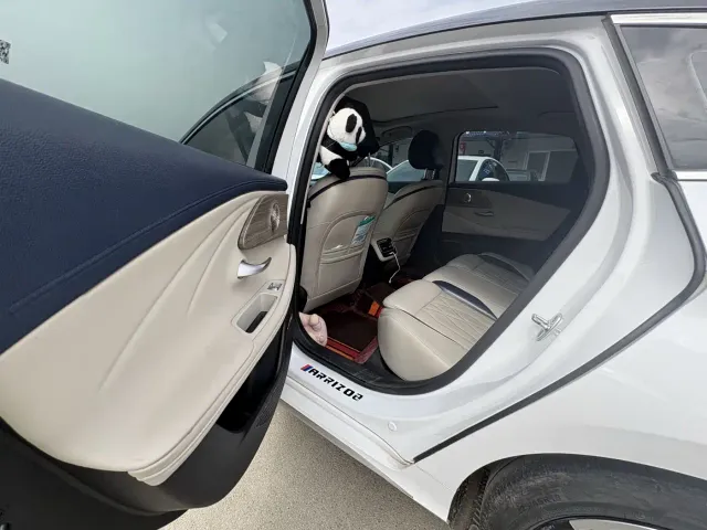 Chery Arrizo 8 — Фото автомобиля 12
