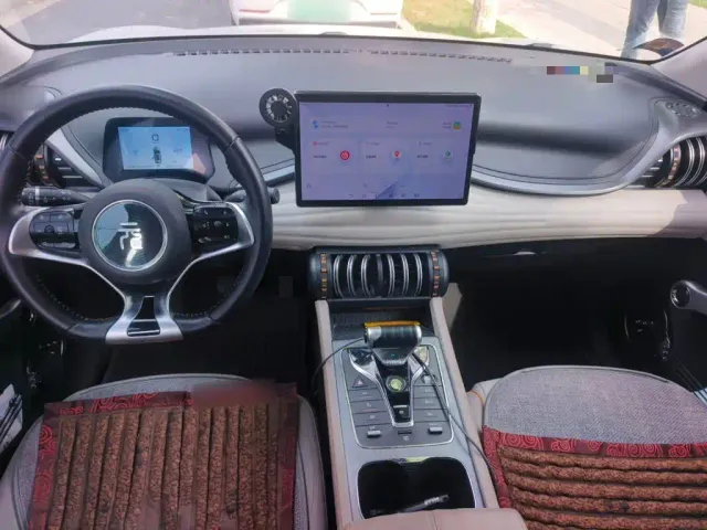 BYD Yuan PLUS — Фото автомобиля 10
