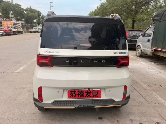 Wuling Hongguang Mini EV — Фото автомобиля 8