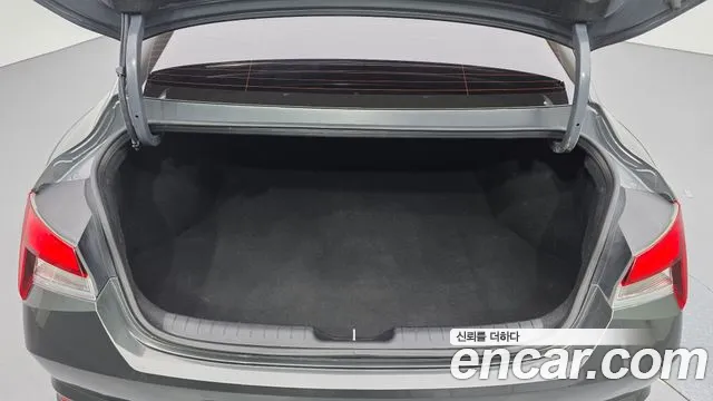 Hyundai Avante CN7 — Фото автомобиля 20