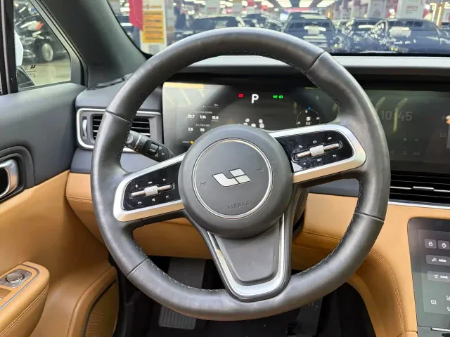 Li Auto ONE — Фото автомобиля 4