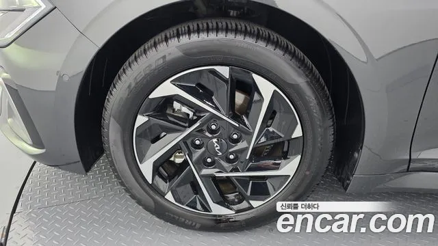 Kia K5 Signature — Фото автомобиля 5