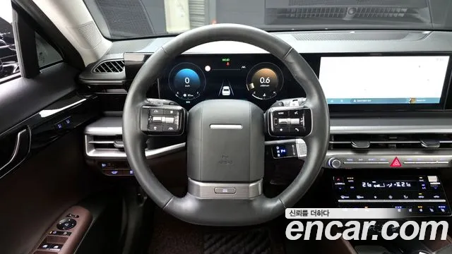 Hyundai Grandeur Grandeur (GN7) 2.5 Бензин 2WD — Фото автомобиля 13