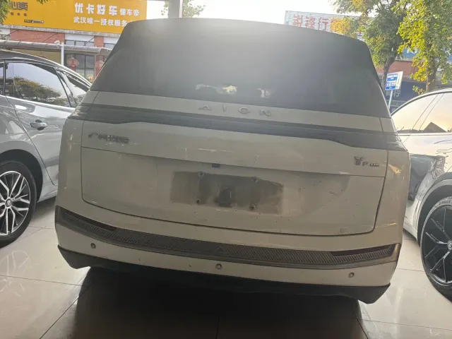 GAC Aion Y — Фото автомобиля 11