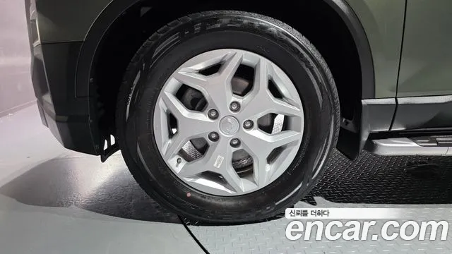 KG_Mobility_Ssangyong Rexton Новый Rexton Sport Khan Дизель 2.2 4WD — Фото автомобиля 5
