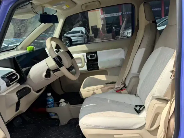 Baojun KiWi EV — Фото автомобиля 3
