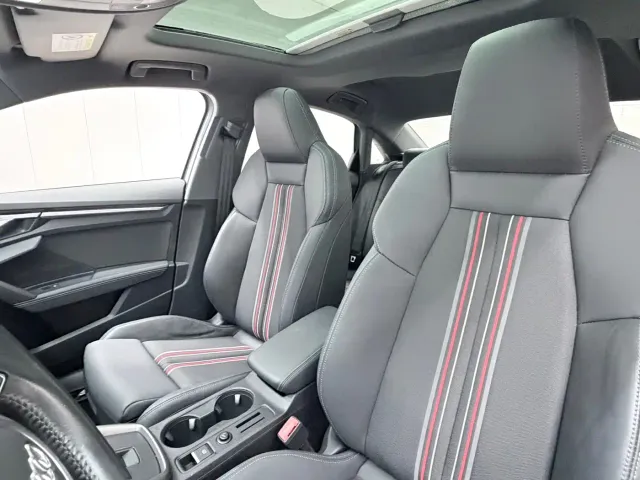 Audi A3 — Фото автомобиля 15