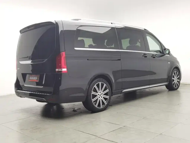 Mercedes-Benz V-Class — Фото автомобиля 2