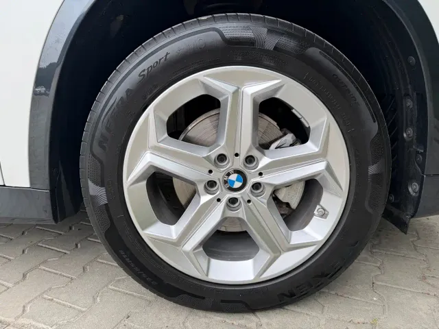 BMW X1 — Фото автомобиля 14