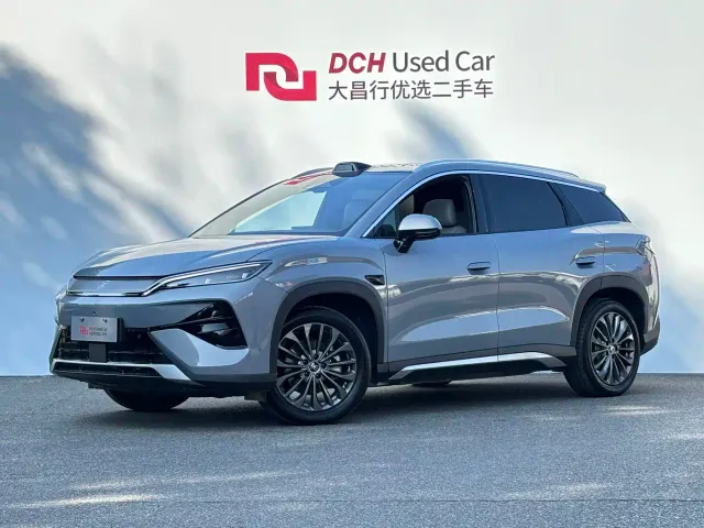 Фотография автомобиля — BYD Song Ultra