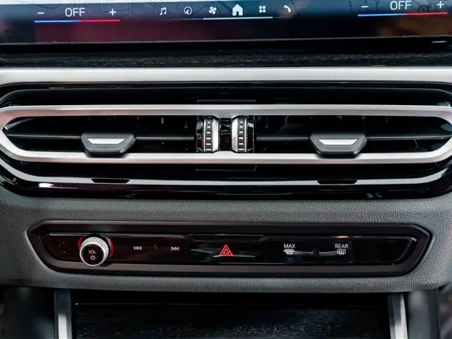 BMW 3 Series — Фото автомобиля 11