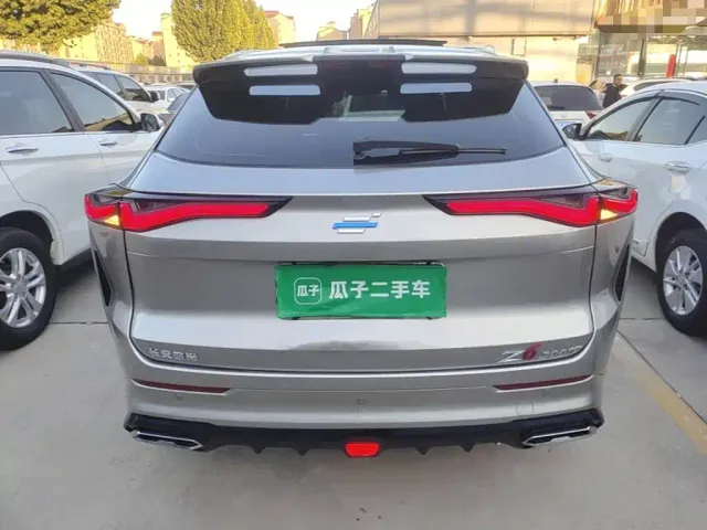Changan Z6 — Фото автомобиля 5