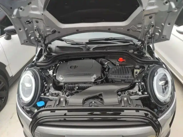 MINI Hatch — Фото автомобиля 19