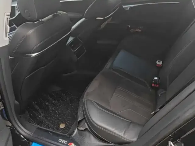 Audi A7L — Фото автомобиля 7