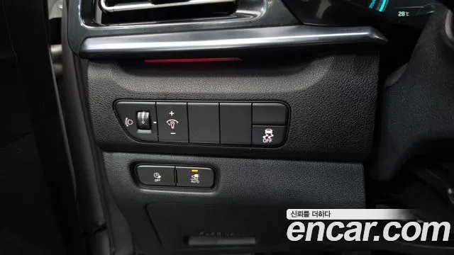 Kia Niro — Фото автомобиля 22