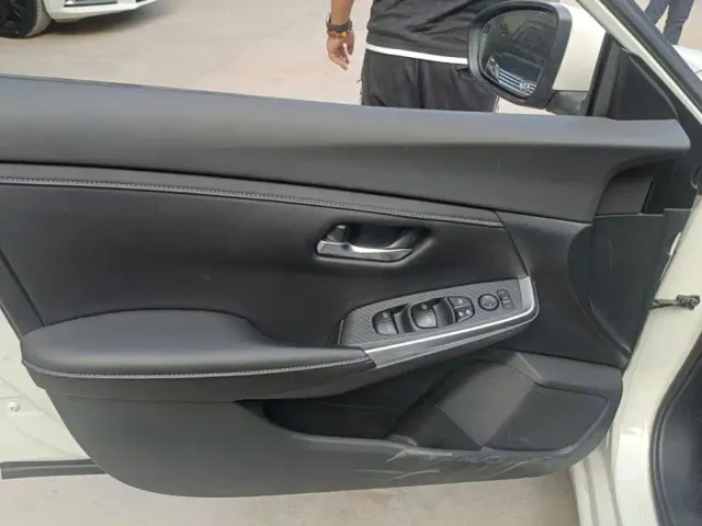 Nissan Sylphy — Фото автомобиля 7