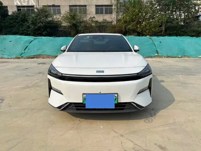 Geely Galaxy L6 — Фото автомобиля 2