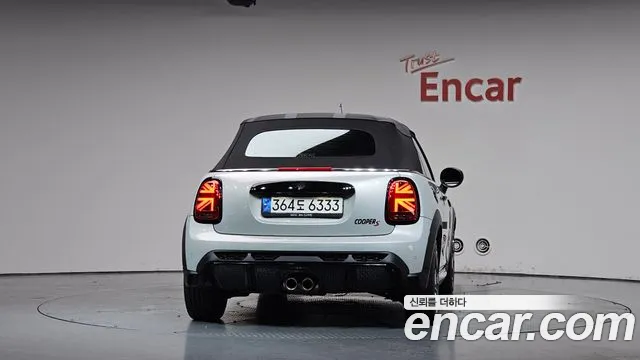 Mini Cooper Convertible — Фото автомобиля 30