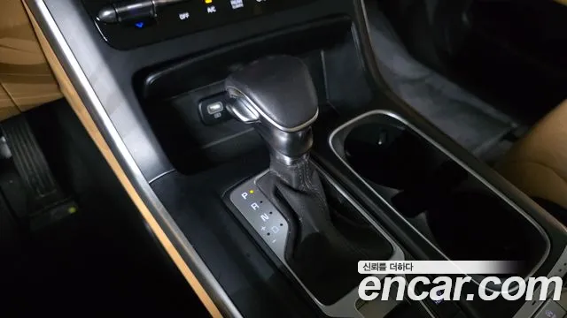 Kia Canival Carnival 4 поколение Дизель 9 мест Prestige — Фото автомобиля 9